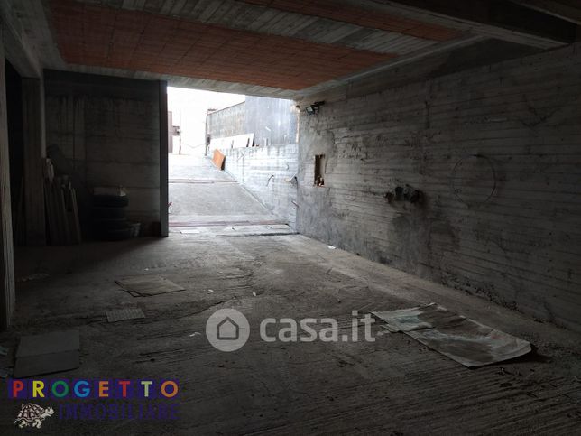 Garage/posto auto in residenziale in 