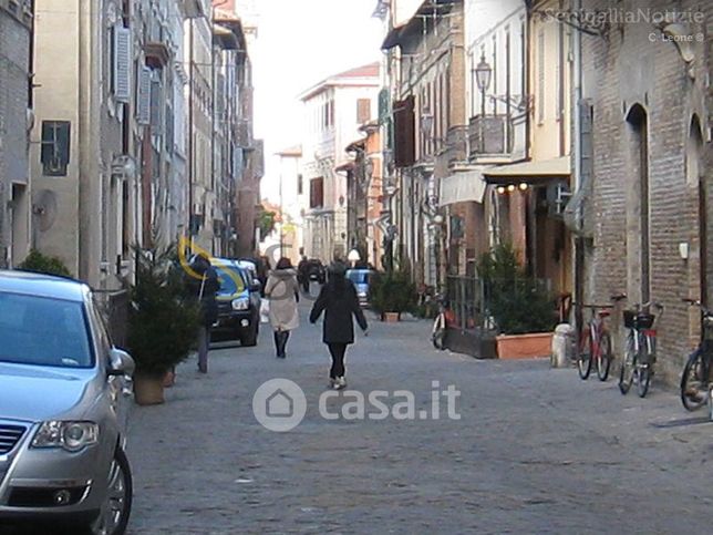 Negozio/locale commerciale in commerciale in 