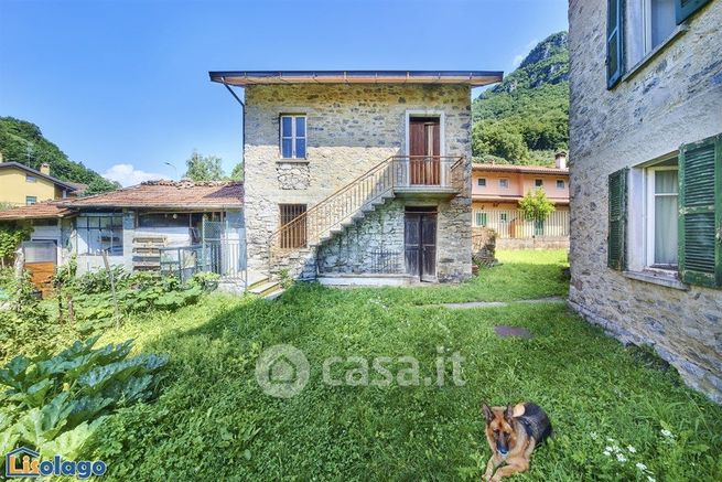 Rustico/casale in residenziale in Via Don Giuseppe Peduzzi 7