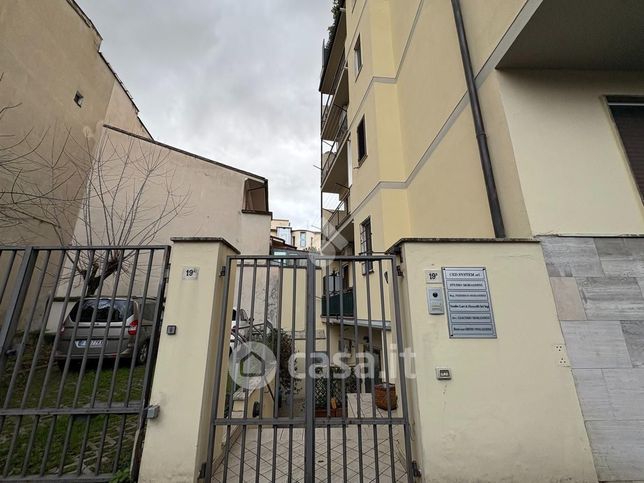 Ufficio in commerciale in Viale dei Cadorna