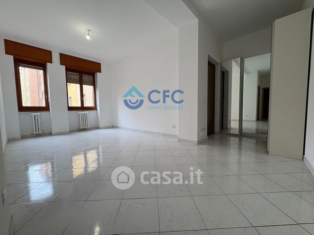 Appartamento in residenziale in Via Negroli 1