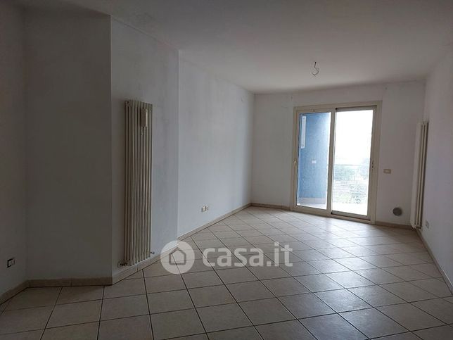 Appartamento in residenziale in Via G. Ungaretti 4