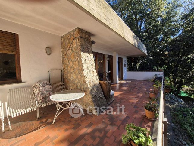 Appartamento in residenziale in Via Norma Parenti