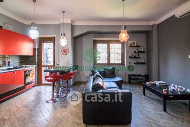 Appartamento in residenziale in Via Peveragno 80