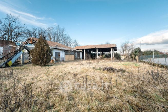 Terreno edificabile in residenziale in Via Caduti LibertÃ  137