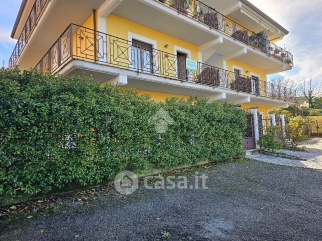 Appartamento in residenziale in Via Strimo 34