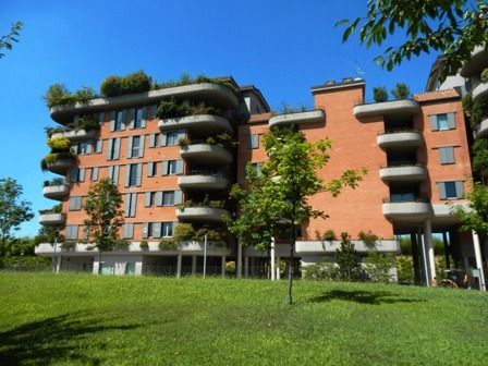 Appartamento in residenziale in Via Olgettina