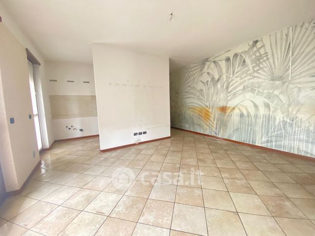 Appartamento in residenziale in Via Fiammenghini 34