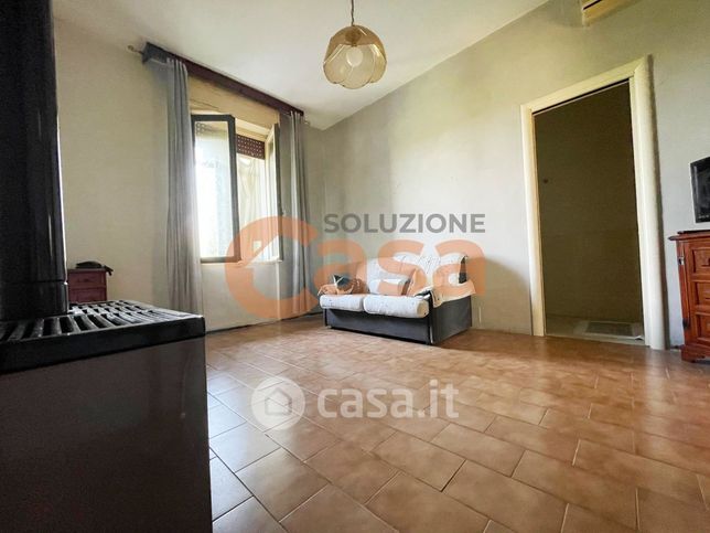 Appartamento in residenziale in Via Stradella