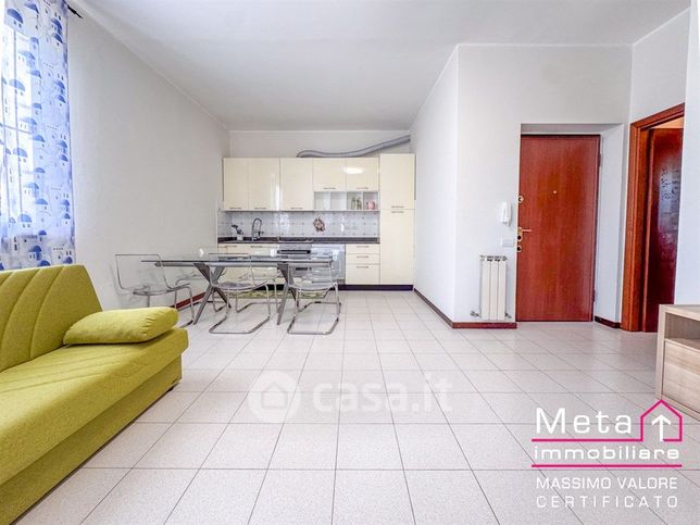 Appartamento in residenziale in Via Monte Piana 3