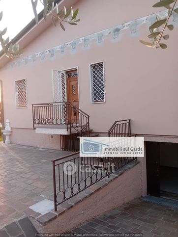 Villa in residenziale in Via Barcuzzi