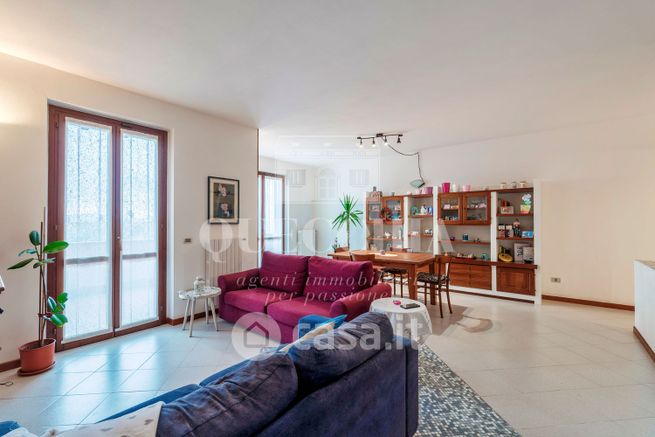 Villetta a schiera in residenziale in Via Donatello 56