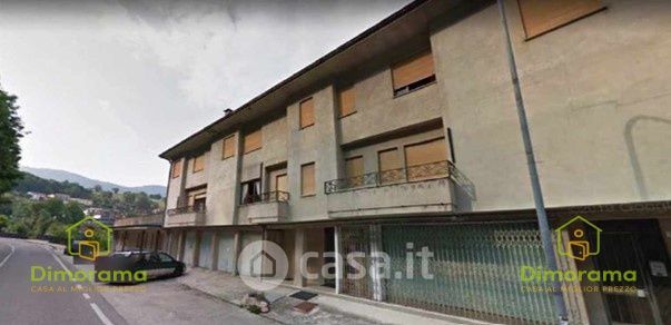 Appartamento in residenziale in Via Cantele Gabriele