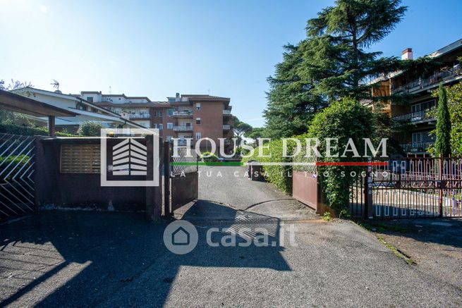 Appartamento in residenziale in Via Anagnina 332