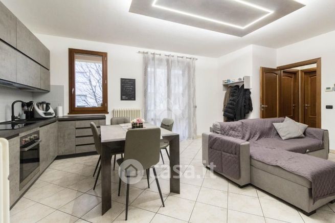 Appartamento in residenziale in Via Alessandro Scarlatti 4