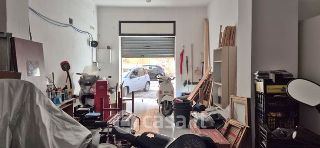 Garage/posto auto in residenziale in Via Francesco Muciaccia 8