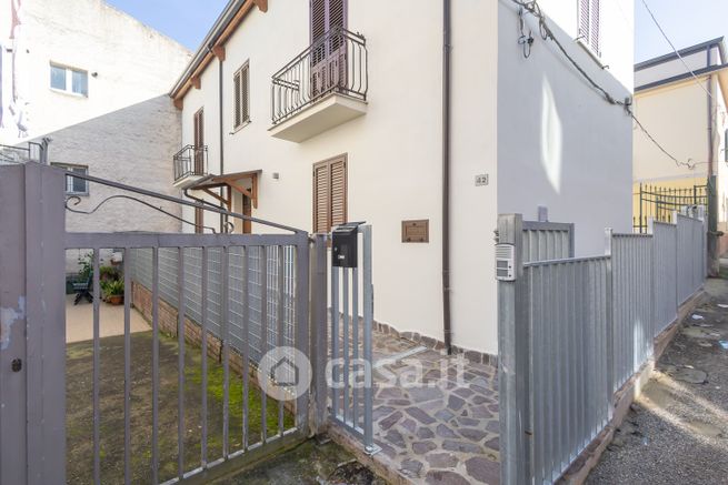 Appartamento in residenziale in Via Almerico Meomartini 42