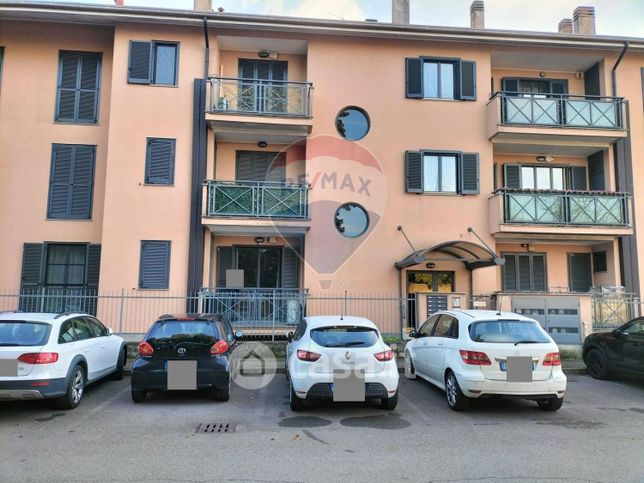 Appartamento in residenziale in Via Serafino 3