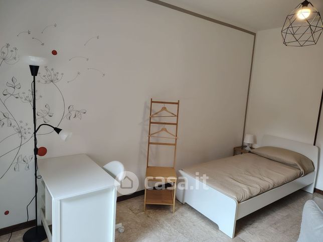 Appartamento in residenziale in Via Pina Ballario 19