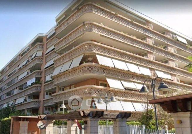 Box/posto auto in residenziale in Via Flaminia