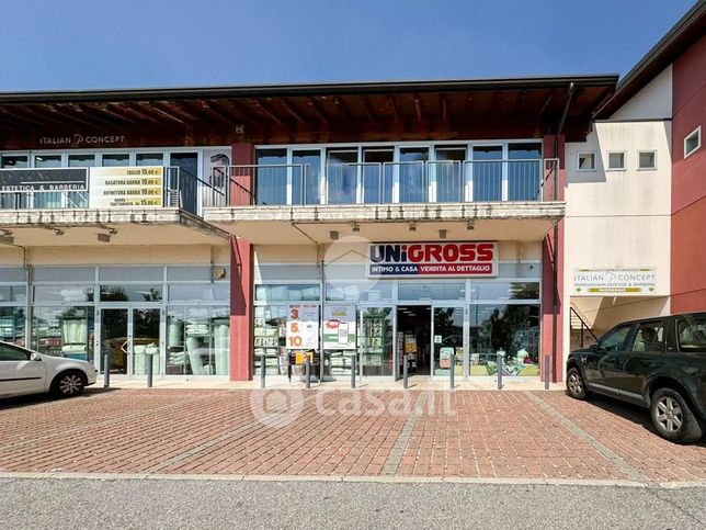 Ufficio in commerciale in Via Giuseppe Mazzini 56