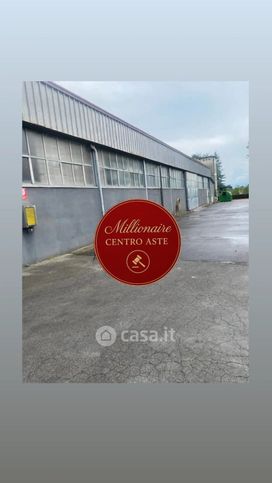 Capannone in commerciale in Via delle Selvette