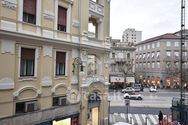 Appartamento in residenziale in Via di Torre Bianca 41