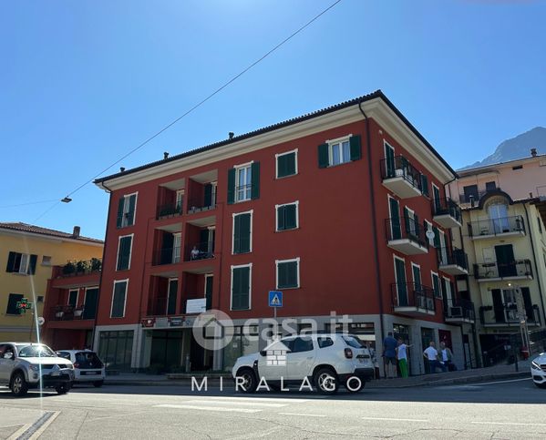 Ufficio in commerciale in Via Nazionale