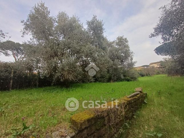 Terreno agricolo in commerciale in Via Campo Fattore di Sotto