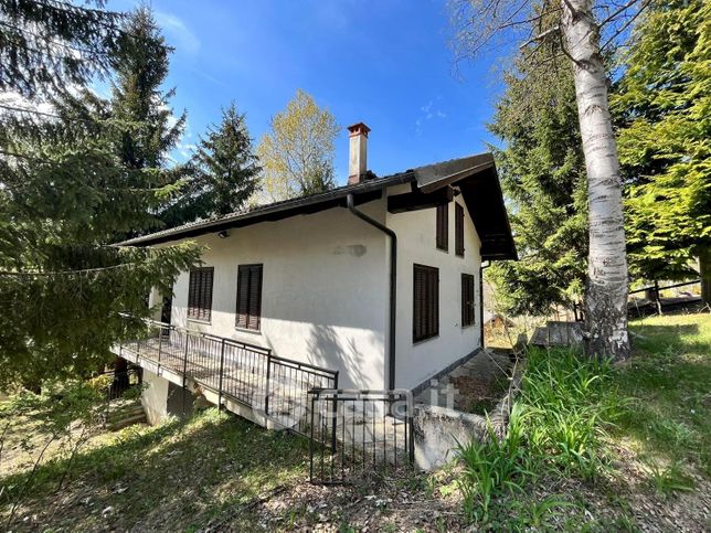 Casa indipendente in residenziale in Località Meyra del Mes