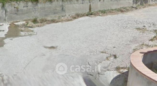 Rustico/casale in residenziale in Contrada Tenda