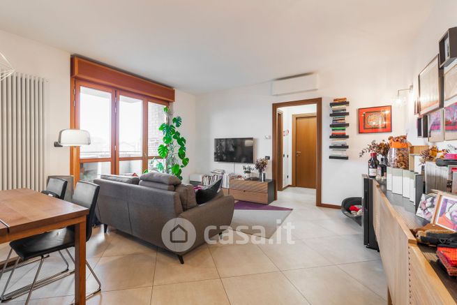 Appartamento in residenziale in Via Alessandro Volta 50