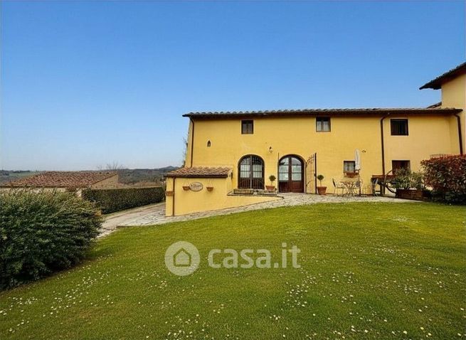 Casa bi/trifamiliare in residenziale in Via dei Bosconi