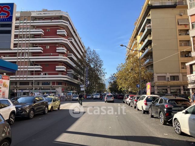 Ufficio in commerciale in Via dei Cantieri 13