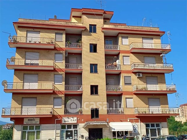 Appartamento in residenziale in Viale Napoli 162