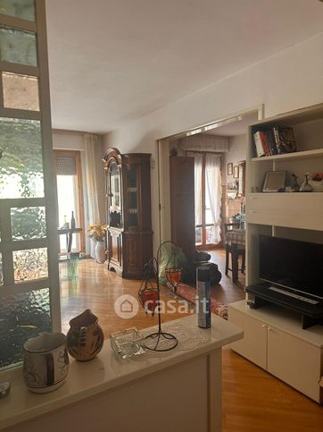 Appartamento in residenziale in Via Santi di Tito 20