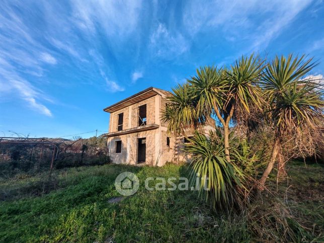 Terreno agricolo in commerciale in Via Amedeo Nazzari