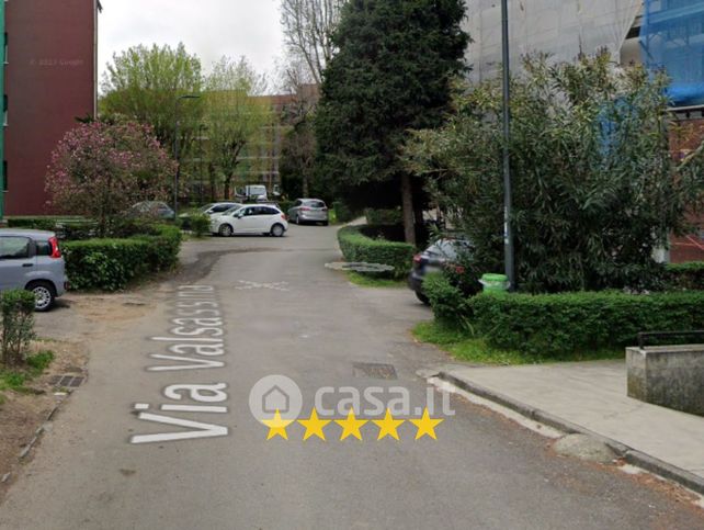 Appartamento in residenziale in Via Valsassina