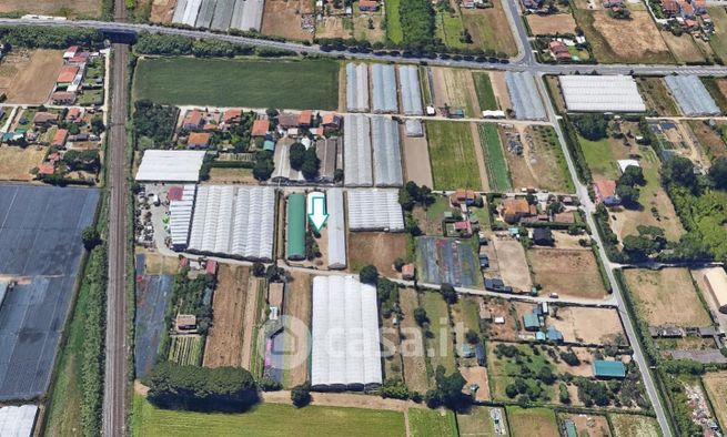 Terreno agricolo in commerciale in Via della Fontanella 61