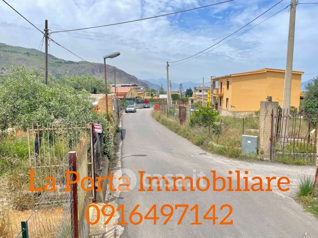 Villa in residenziale in Via Eleuterio