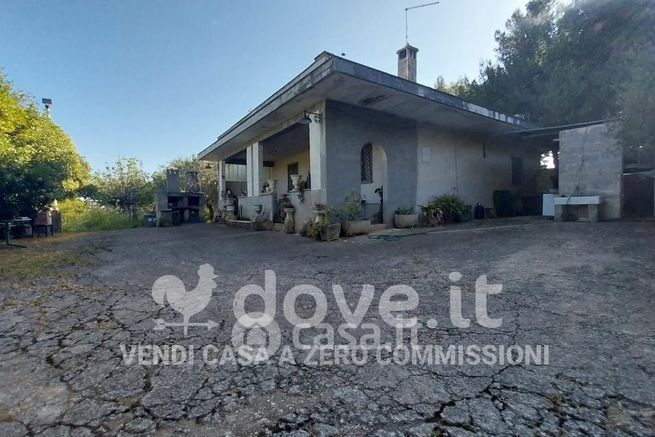 Villa in residenziale in Strada vecchia per Grottaglie
