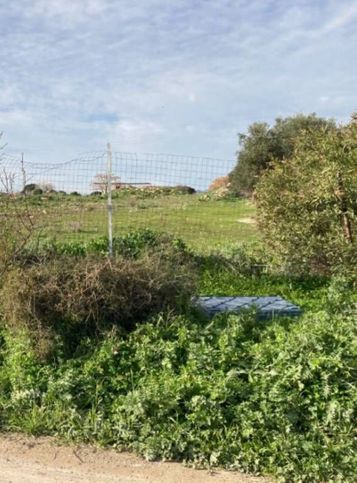 Terreno edificabile in residenziale in Strada Provinciale 16