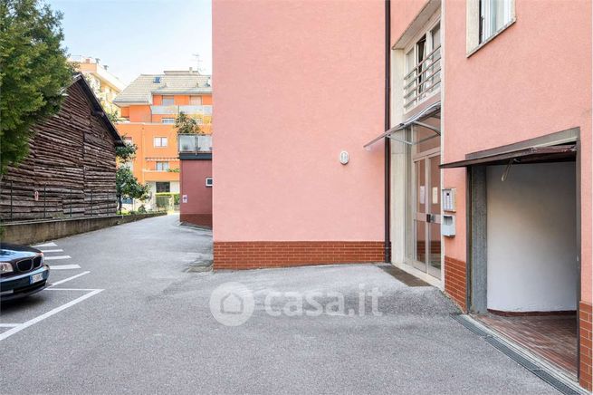 Box/posto auto in residenziale in 