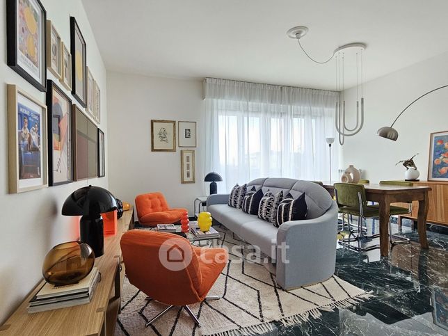 Appartamento in residenziale in Viale Col di Lana 19