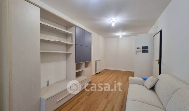 Appartamento in residenziale in Via L. Benincasa