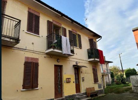 Appartamento in residenziale in Via Colombarole 6