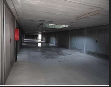 Box/posto auto in residenziale in Via Bindellera 23