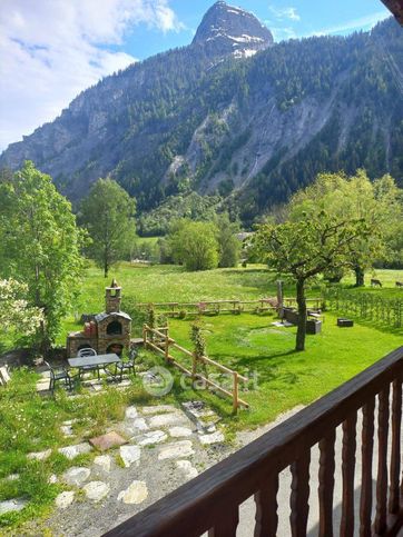 Appartamento in residenziale in Via Passerin D'Entreves