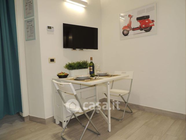 Appartamento in residenziale in Via Antonio Mambretti 22