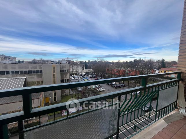 Appartamento in residenziale in Via Varese